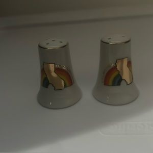 California ( The Golden State) Salt and Pepper Shakers